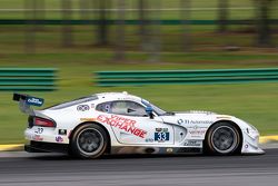 #33 Riley Motorsports SRT Viper GT3-R: Ben Keating, Jeroen Bleekemolen