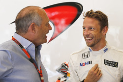 Ron Dennis y Jenson Button, McLaren MP4-30
