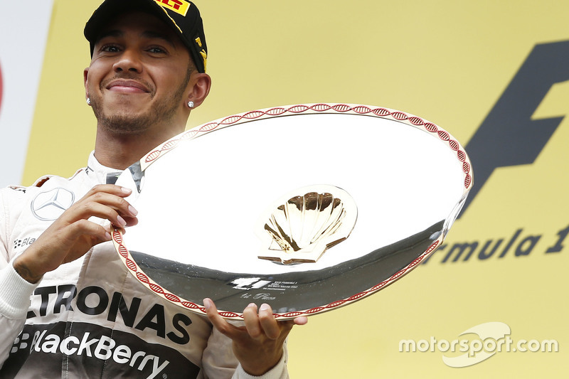 Le vainqueur Lewis Hamilton, Mercedes AMG F1 W06