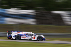 #2 Toyota Racing Toyota TS040 Hybrid: Александр Вурц, Стефан Сарразен, Майк Конвэй