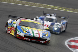 #71 AF Corse Ferrari 458 GTE: Davide Rigon, James Calado