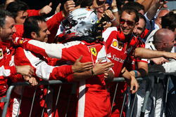 Sebastian Vettel, Ferrari celebra su segunda posición en parc ferme