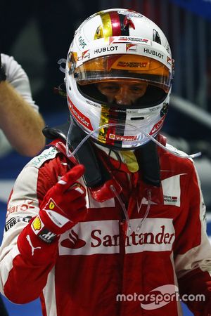 Il vincitore della gara Sebastian Vettel, Ferrari