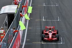 Felipe Massa, scuderia Ferrari, F2007, a eu un problème technique et a provoqué un début avorté