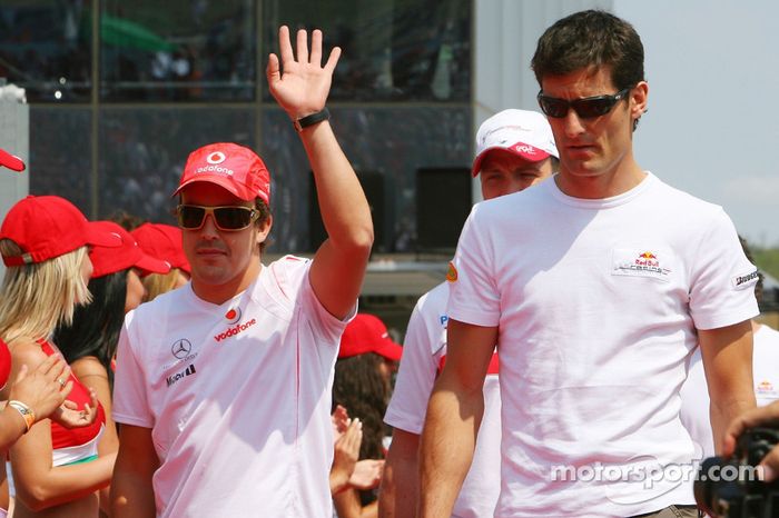 Fernando Alonso con su amigo Mark Webber