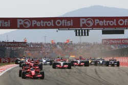 Start, 3.Felipe Massa, Scuderia Ferrari, F2007, 2. Kimi Raikkonen, Scuderia Ferrari, F2007, 3. Lewis Hamilton, McLaren Mercedes, MP4-22