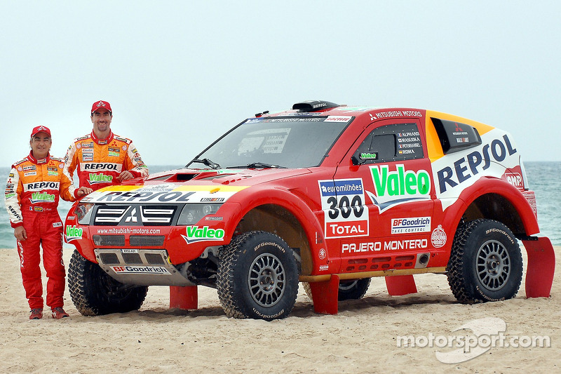 Repsol Mitsubishi Ralliart Team: Luc Alphand and Gilles Picard