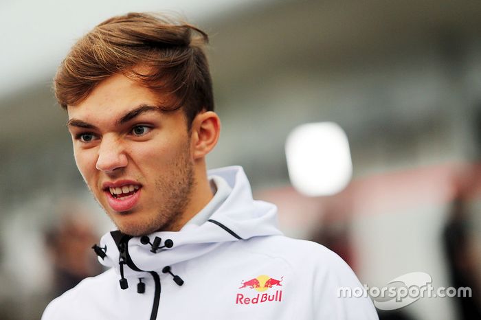 Pierre Gasly, Red Bull Racing piloto de pruebas