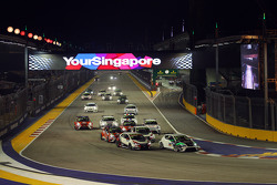Start: Stefano Comini, SEAT Leon, Target Competition in Führung