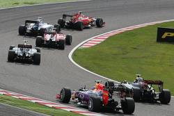 Daniel Ricciardo, Red Bull Racing, beim Start