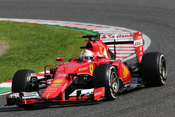 Sebastian Vettel, Ferrari SF15-T