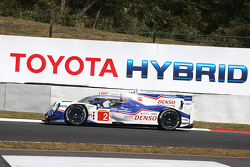 #2 丰田车队 丰田TS040 Hybrid:亚历山大·伍尔兹、斯蒂芬·萨拉赞、麦克·康维
