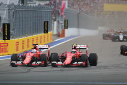 Friction entre Vettel et Räikkönen (Ferrari)