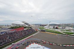 Nico Rosberg, Mercedes AMG F1 W06 lidera