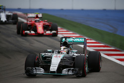 Льюис Хэмилтон, Mercedes AMG F1 W06