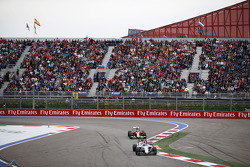 Valtteri Bottas, Williams, und Kimi Räikkönen, Ferrari