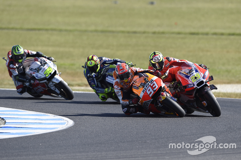 <img src="http://cdn-1.motorsport.com/static/custom/car-thumbs/MOTOGP_2017/RIDERS_NUMBERS/Marquez.png" width="50" /> 24. Гран Прі Австралії-2015