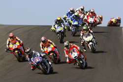 Partenza: Jorge Lorenzo, Yamaha Factory Racing leads