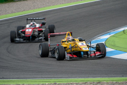 Antonio Giovinazzi, Jagonya Ayam with Carlin Dallara Volkswagen