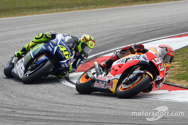 Marc Marquez, Repsol Honda Team; Valentino Rossi, Yamaha Factory Racing