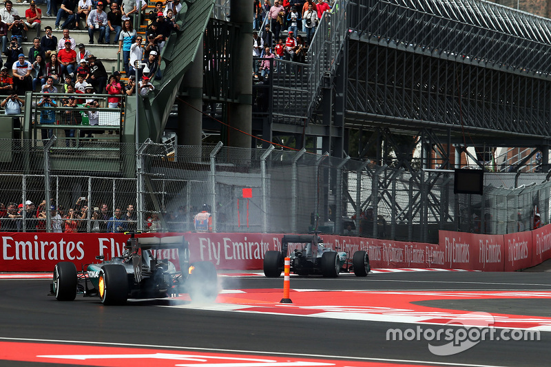 F1 - Nico Rosberg, Mercedes AMG F1 W06 avec ses freins arrière en feu