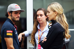 Carlos Sainz Jr., Scuderia Toro Rosso con Carmen Jordá, Lotus F1