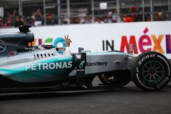 Secondo Lewis Hamilton, Mercedes AMG F1 W06