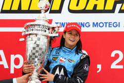 Podium : Danica Patrick fête sa première victoire
