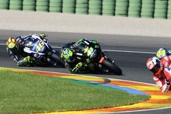 Pol Espargaro, Tech 3 Yamaha, et Valentino Rossi, Yamaha Factory Racing