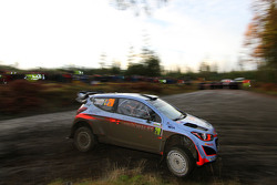 Thierry Neuville et Nicolas Gilsoul, Hyundai i20 WRC, Hyundai Motorsport