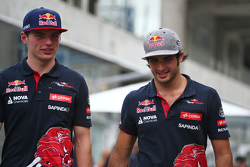 Max Verstappen, Scuderia Toro Rosso con su compsñero de equipo Carlos Sainz Jr., Scuderia Toro Rosso