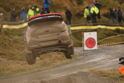Тьерри Невилль и Николя Жильсуль, Hyundai i20 WRC, Hyundai Motorsport