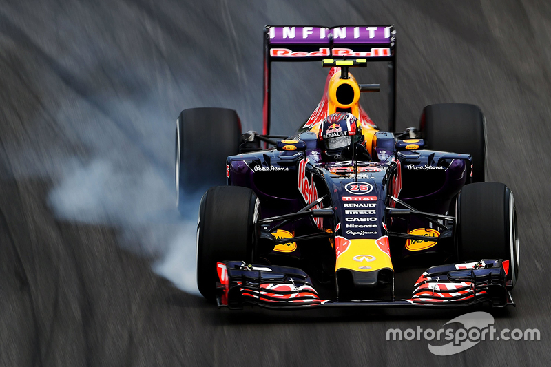 #5: Daniil Kvyat, Red Bull Racing RB11