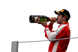 Подиум: третье место - Себастьян Феттель, Scuderia Ferrari