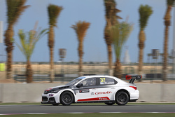José María López, Citroën C-Elysée WTCC, Citroën World Touring Car team