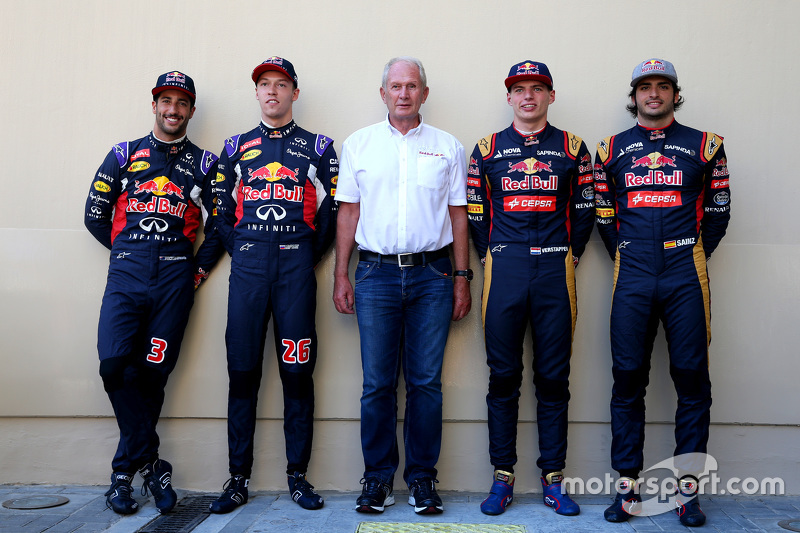 Daniel Ricciardo, Daniil Kyvat, Red Bull Racing, Dr. Helmut Marko, Max Verstappen en Carlos Sainz Jr