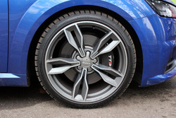Audi TTS