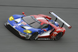 #67 Ford Performance Chip Ganassi Racing Ford GT: Ryan Briscoe, Richard Westbrook, Stefan Mücke