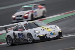 黑凖TMD Friction车队60号保时捷911 GT3 Cup:布克哈德·凯泽、索伦·林氏、斯坦尼斯拉夫·明斯基、马克·沃伦魏茵、克劳斯·巴赫勒
