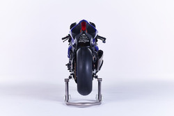 Yamaha YZF-R1, Pata Yamaha