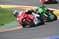 Sylvain Guintoli y Anthony West