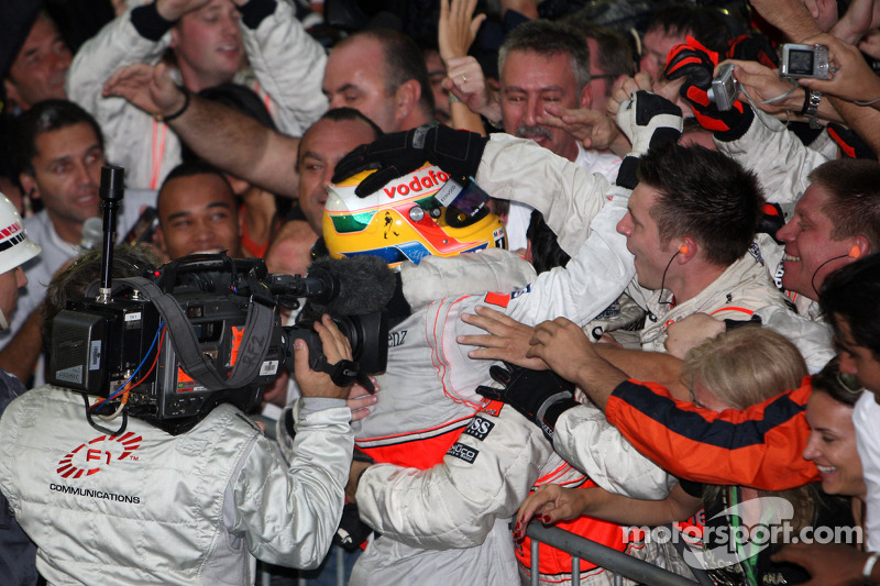 2008: Hamilton se cobra la revancha