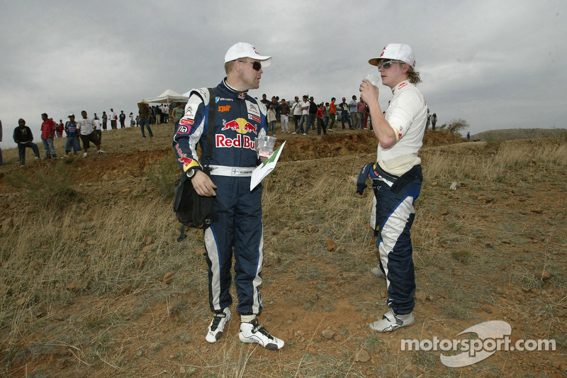 Kimi Raikkonen y Kaj Lindstrom, Citroën C4 WRC, Citroën Junior Team choca y queda fuera del rally