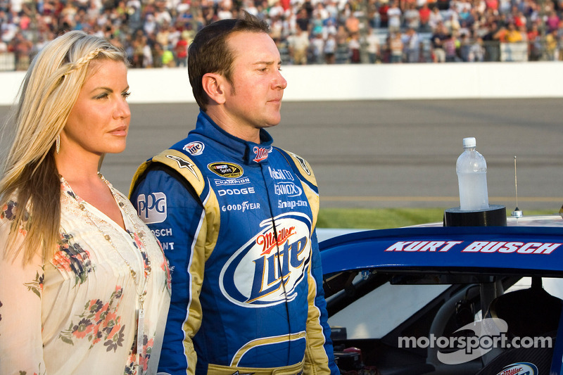 Kyle Busch, Joe Gibbs Racing Toyota with wife Eva at Richmond