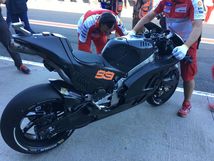 Lorenzo debut Ducati